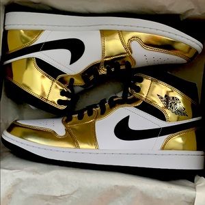 Jordan Gold 1